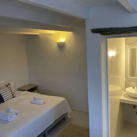 Louloudas Paros Apartment